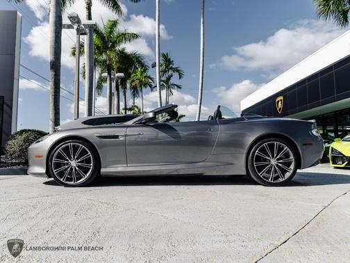 2015 Aston Martin DB9 Volante