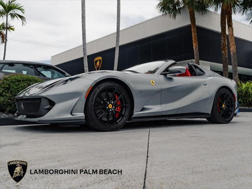 2021 Ferrari 812 GTS