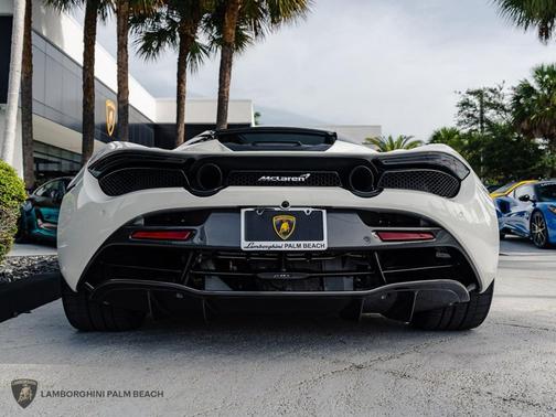 2021 McLaren 720S Base
