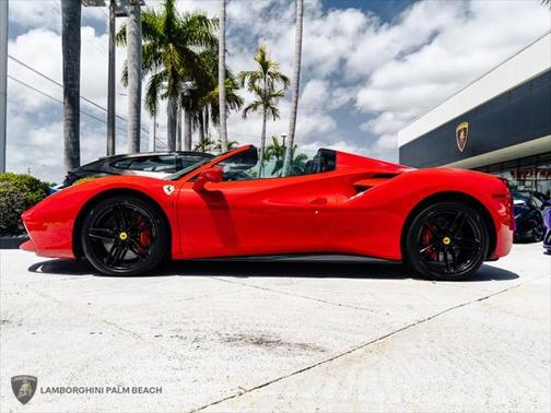 2017 Ferrari 488 Spider Base