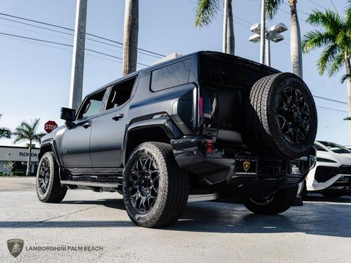 2025 GMC HUMMER EV SUV 2X