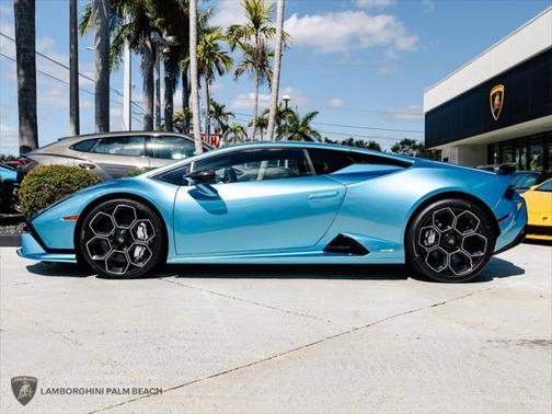 2023 Lamborghini Huracan Tecnica Coupe