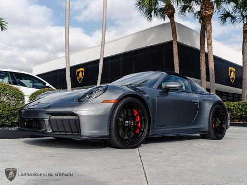 2026 Porsche 911 Targa 4 GTS