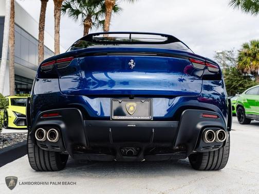 2023 Ferrari Purosangue 