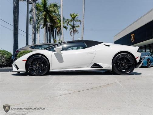 2021 Lamborghini Huracan EVO Spyder