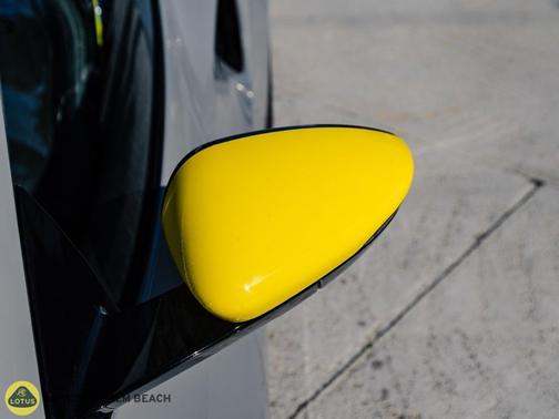 2026 Lotus Emira Turbo SE