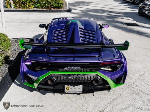 2024 Lamborghini Huracan STO Coupe