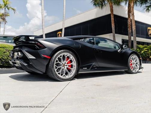 2023 Lamborghini Huracan Tecnica Coupe