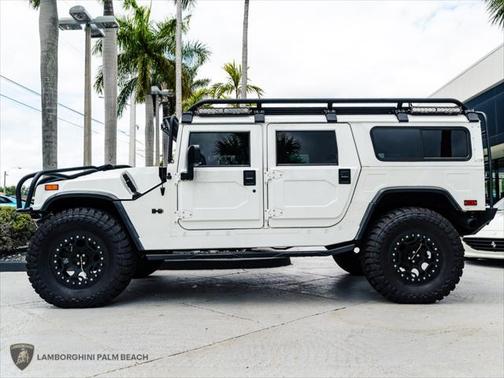 2006 Hummer H1 Alpha Enclosed
