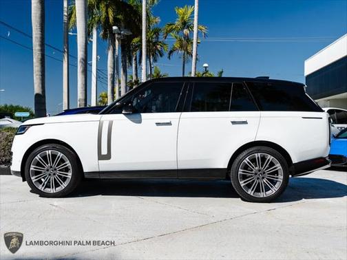 2024 Land Rover Range Rover P530 SE