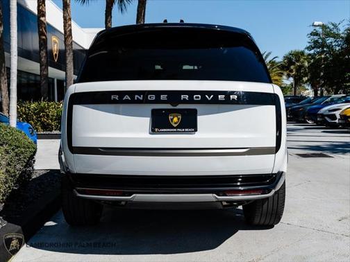 2024 Land Rover Range Rover P530 SE