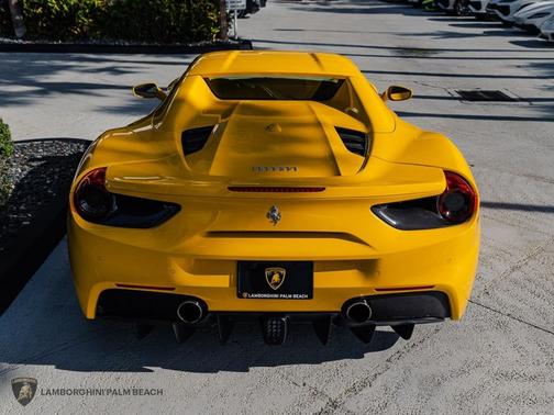 YELLOW 2018 Ferrari 488 Spider Base