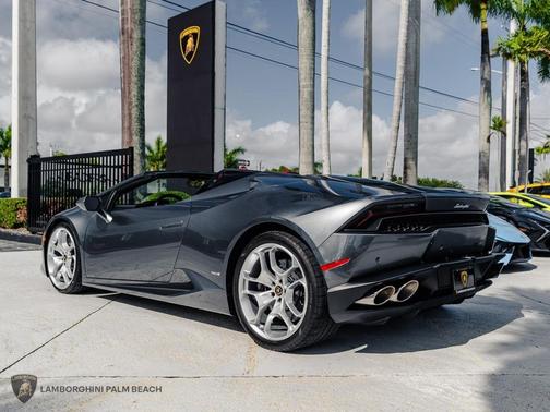 GREY 2016 Lamborghini Huracan LP610-4S