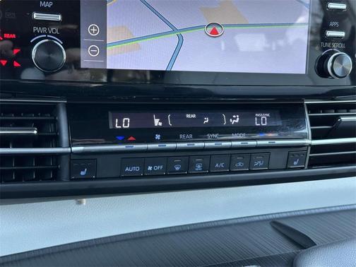 2021 Toyota Sienna XSE 7 Passenger
