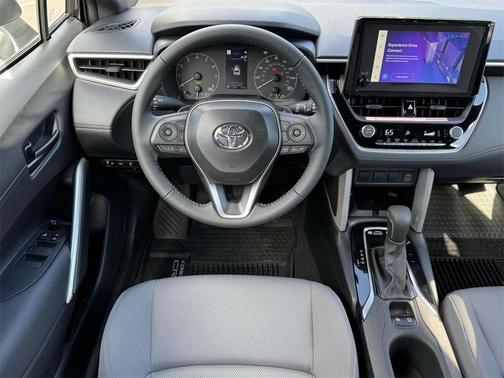 2025 Toyota Corolla Cross Hybrid SE