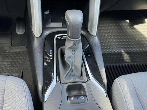 2025 Toyota Corolla Cross Hybrid SE