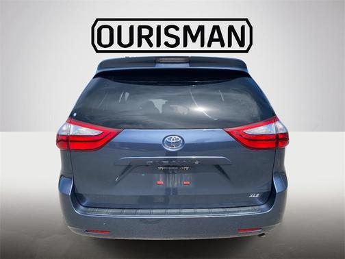 2015 Toyota Sienna XLE