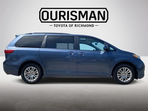 2015 Toyota Sienna XLE