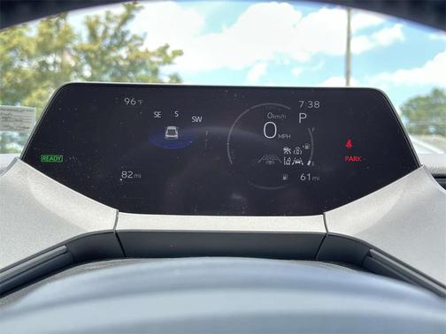 2025 Toyota Prius XLE