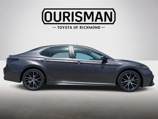 2023 Toyota Camry Hybrid SE