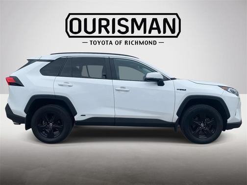 2021 Toyota RAV4 Hybrid XLE
