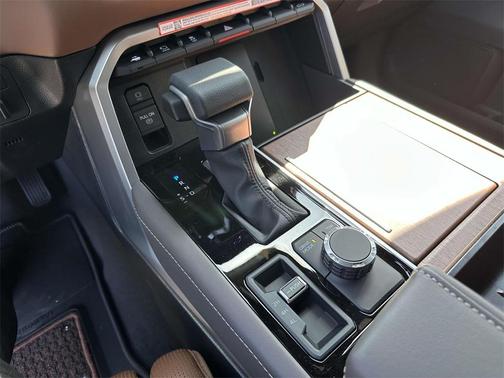 2025 Toyota Tundra Hybrid 1794 Edition