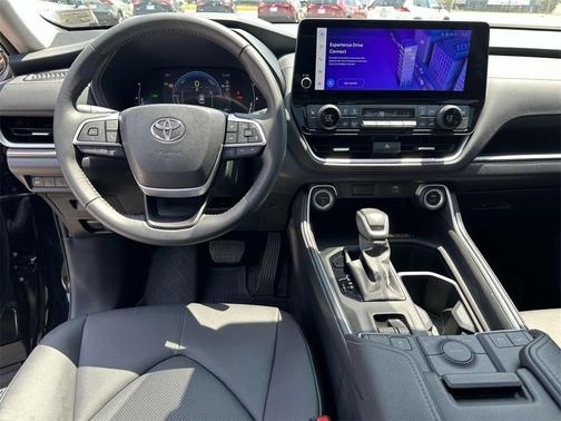 2024 Toyota Grand Highlander Hybrid XLE