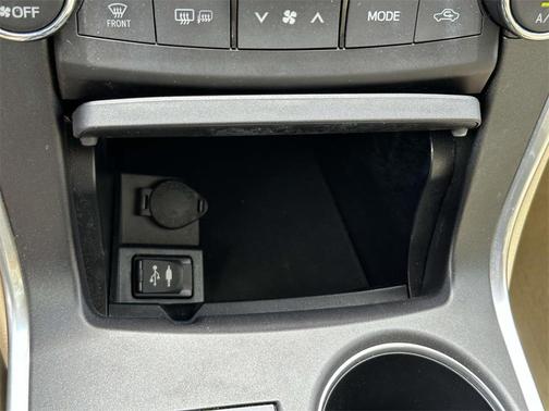 2015 Toyota Camry Hybrid LE