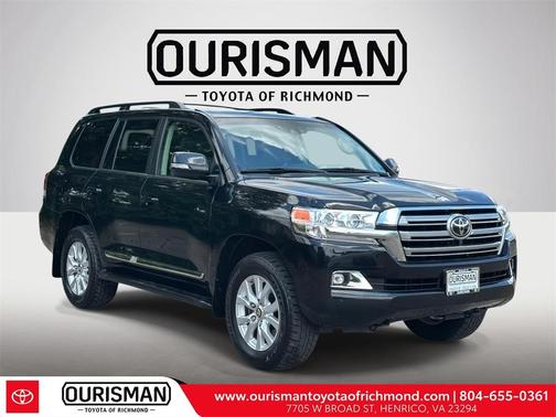 2017 Toyota Land Cruiser V8
