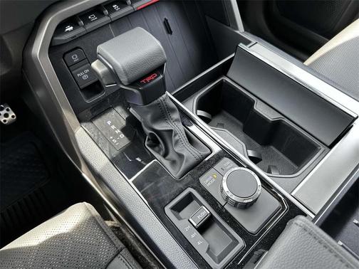 2025 Toyota Sequoia SR5