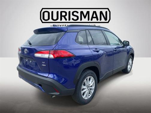 2025 Toyota Corolla Cross LE