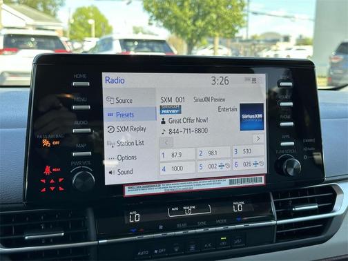 2024 Toyota Sienna LE