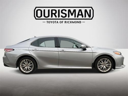 2020 Toyota Camry XLE