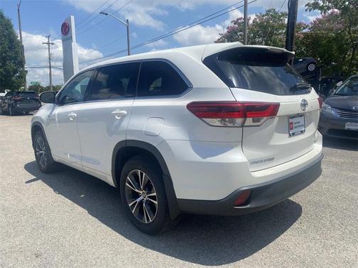 2018 Toyota Highlander LE Plus