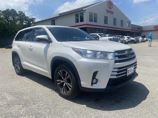 2018 Toyota Highlander LE Plus