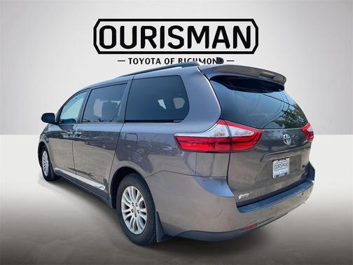 2015 Toyota Sienna XLE