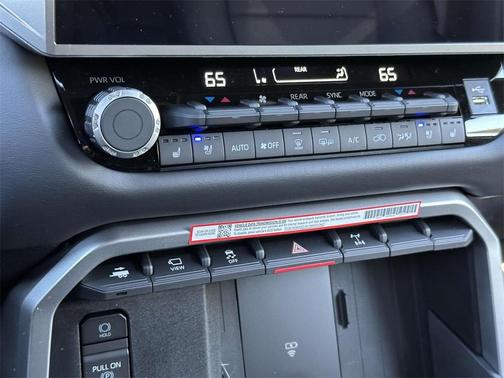 2025 Toyota Sequoia Platinum