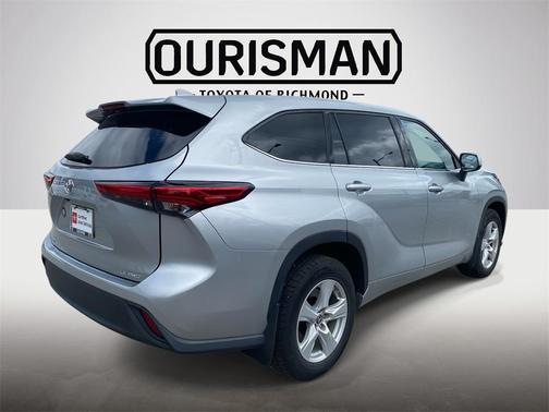 2021 Toyota Highlander LE