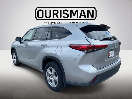 2021 Toyota Highlander LE
