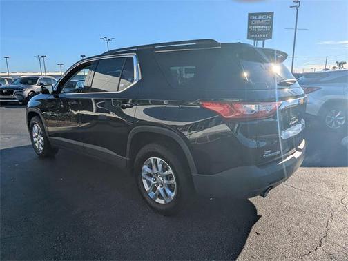 2020 Chevrolet Traverse LT Cloth