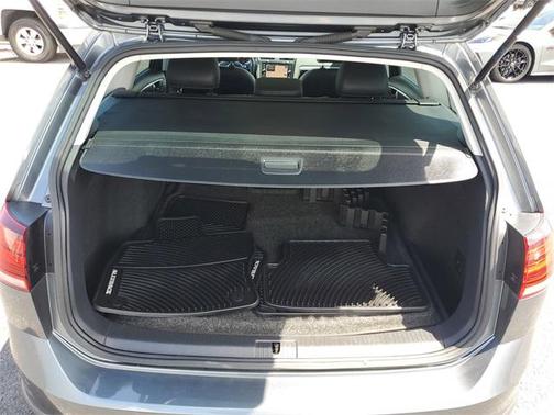 2018 Volkswagen Golf Alltrack TSI S