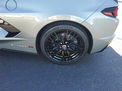 2024 Chevrolet Corvette Stingray w/2LT