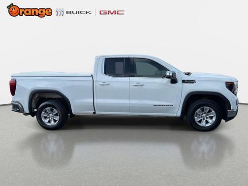 Summit White 2024 GMC Sierra 1500 SLE