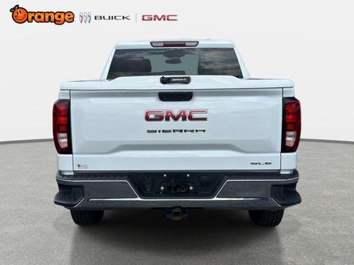 Summit White 2024 GMC Sierra 1500 SLE