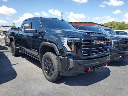 2024 GMC Sierra 2500 AT4