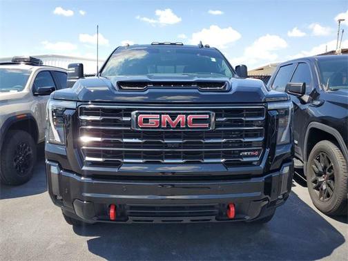 2024 GMC Sierra 2500 AT4
