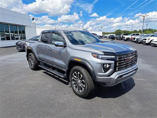 2025 GMC Canyon Denali