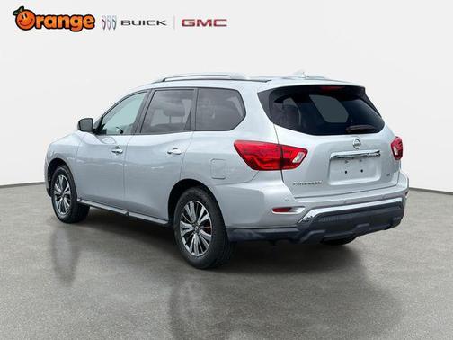 Brilliant Silver Metallic 2020 Nissan Pathfinder SV 2WD