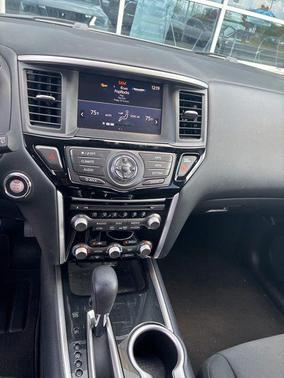 Brilliant Silver Metallic 2020 Nissan Pathfinder SV 2WD