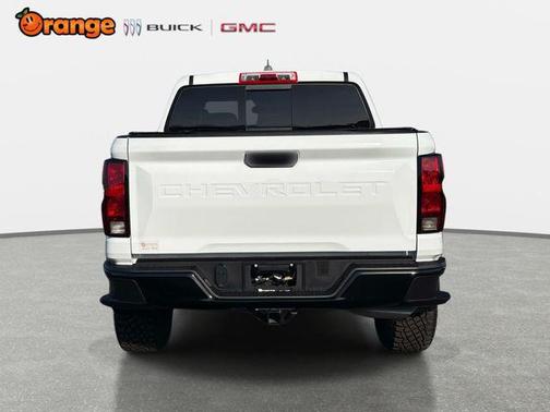 Summit White 2024 Chevrolet Colorado WT
